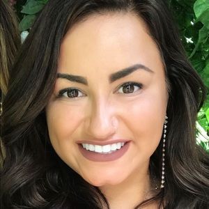 Meet your Posher, Christina